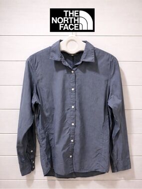 THE NORTH FACE blue button down shirt size L